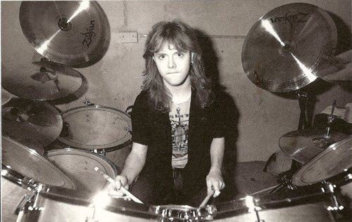 Happy birthday to drummer, Lars Ulrich! 