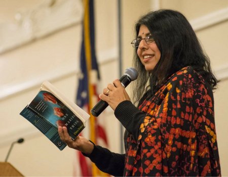 TOI_Books's tweet photo. Here's a recap of the Twitter chat with #TOIWriteIndia author of the month @cdivakaruni . Read full article here: https://t.co/7KBPxpL4Fq https://t.co/MevSaAOtwE