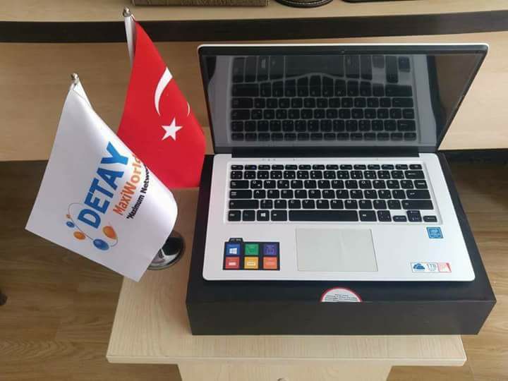 1.Yatırım : 590 $ 
Aylık gelir : 150 $
1 Adet Bilgisayar HEDİYE
2.Yatırım : 1534 $ 
Aylık gelir : 420 $
1Adet Bilgisayar HEDİYE
Paketler sabit 590$ ve 1534$ dır gelirleri ise 5$-14$dır günlük kur oranına göre yatırım ve kazanç değişkenlik gösterebilir #SimdikiAklımEskidenOlsaydı