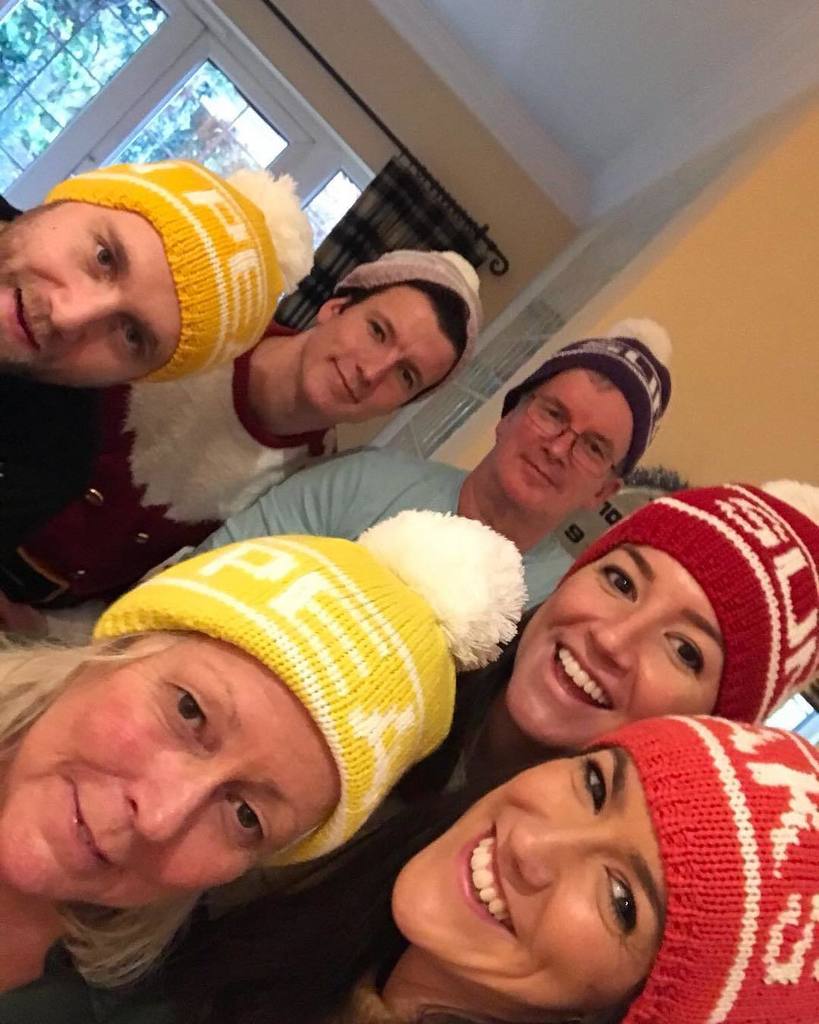 Janemoffat's tweet photo. The Moffat Clan does Christmas - missing @pinandtonic_ 🎄 https://t.co/Ixrqt2uzqI https://t.co/fjSt9PGkYh