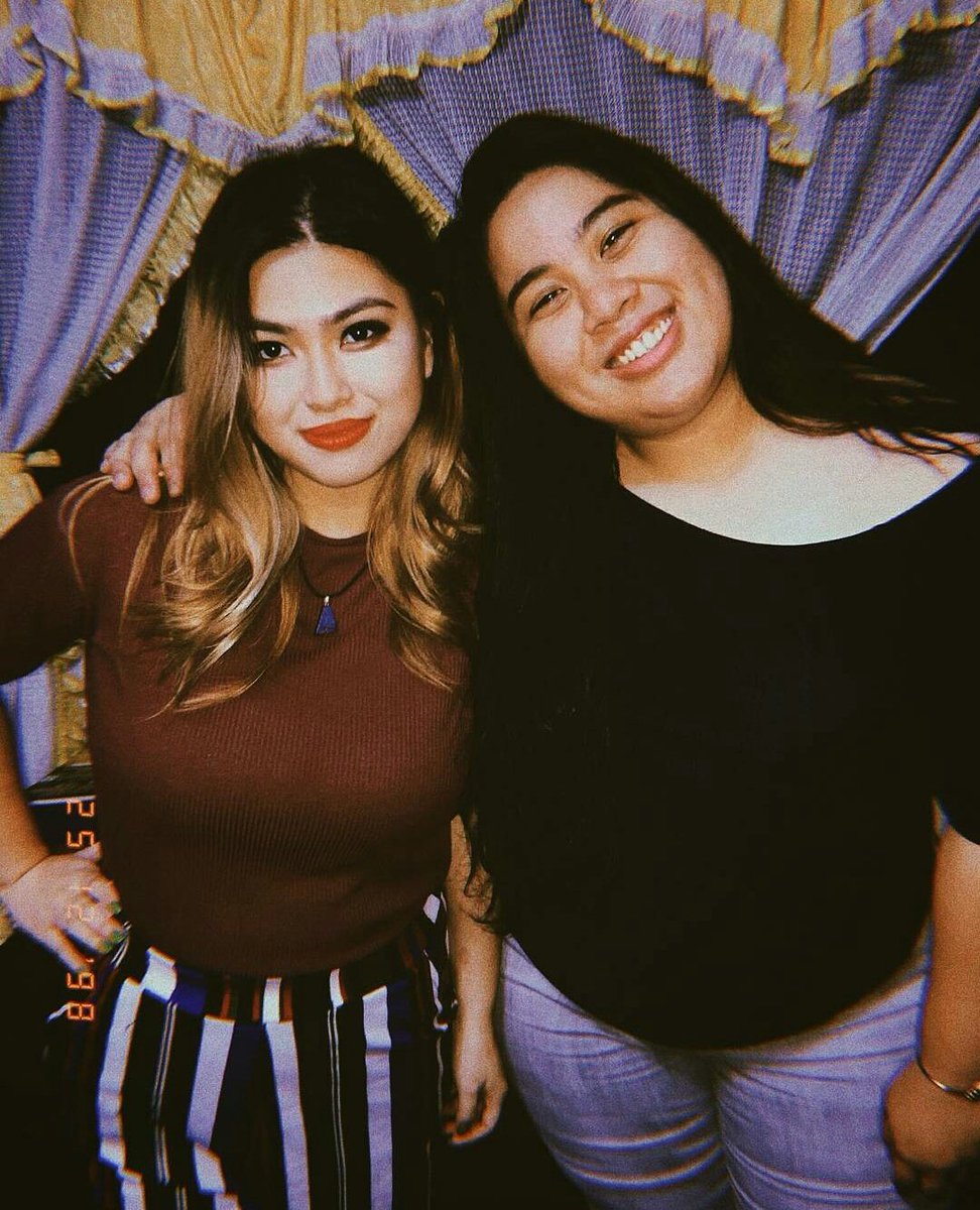 nadineibay's tweet photo. fave photo this christmas w my coz @awesomesweets 💜 https://t.co/M8pM6wizUP