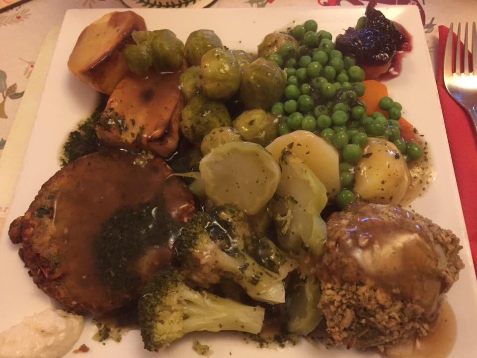 syntax_error_27's tweet photo. @TimCosmos I joined my vegan wife yesterday and went 100% vegan for 24 hours. Ok, I’m a flegan most of the time, but there’s no harm in doing a cruelty free day! Planning on doing same today too. #BubbleAndSqueek #CruelFreeBristol https://t.co/bvRodhAJVu