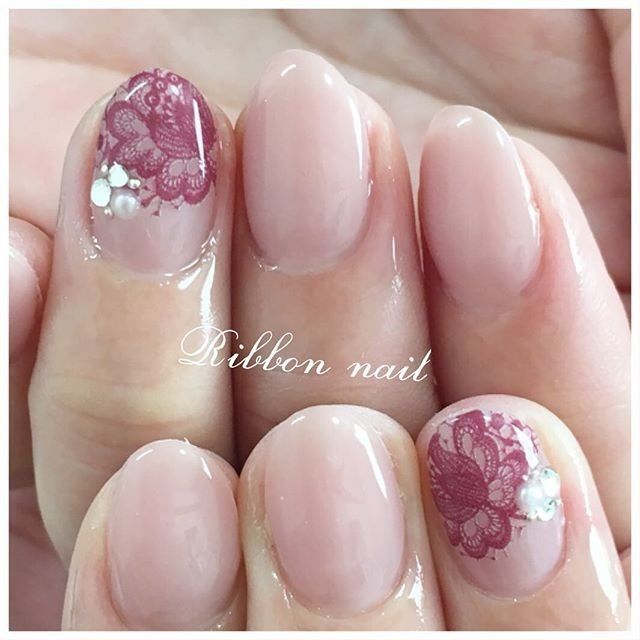 ネイルブック Twitter પર ネイルブックおすすめデザイン ワンポイント 限定カラーのラインフィルムレースをオン アートもパーツも時間内なら付け放題 ジェルし放題メニューが人気です リボンネイル 長野 T Co Vzfi8vfmau ネイルブック