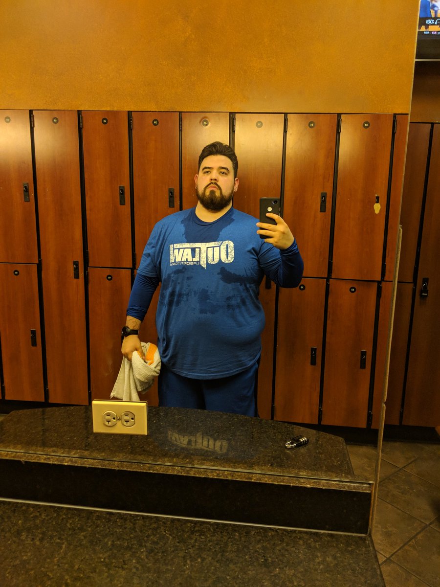 frostisall's tweet image. @Bodybuildingcom upper body training done for today #MissionPossiblePat 

Don't forget to check out outlawlaboratory.com use code Outlawlab18979 for free shirt, tank, or hoodie with your order!!.