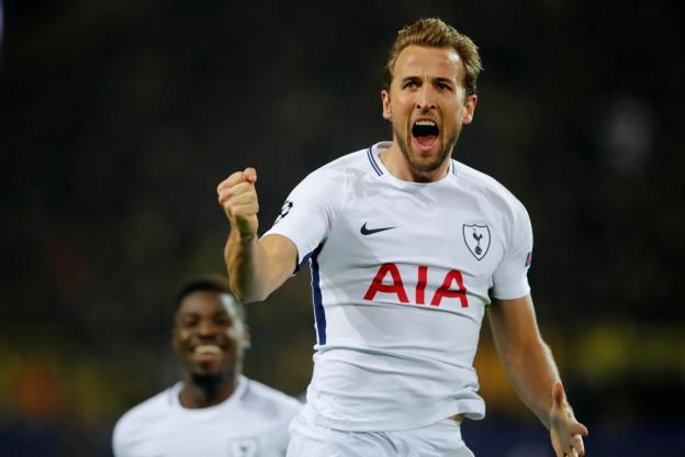 lequipe's tweet photo. Harry Kane dépasse Lionel Messi et devient le meilleur buteur de 2017 https://t.co/TbMuhKlIdS https://t.co/x0uCWpkCVT