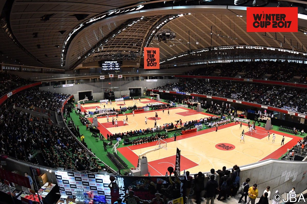 大会：❄️#ウインターカップ 2017❄️
🔥高校バスケ最終章🔥大会4日目　男子3回戦／女子準々決勝🔥

男子は8強決定👏🏼女子は岐阜女子を破った安城学園がベスト4進出🙌✨
🔗bit.ly/2BSuWxT

🏀大会公式サイト
wintercup2017.japanbasketball.jp

🔗instagram.com/japan_basketba…
🔗m.facebook.com/JAPANBASKETBAL…