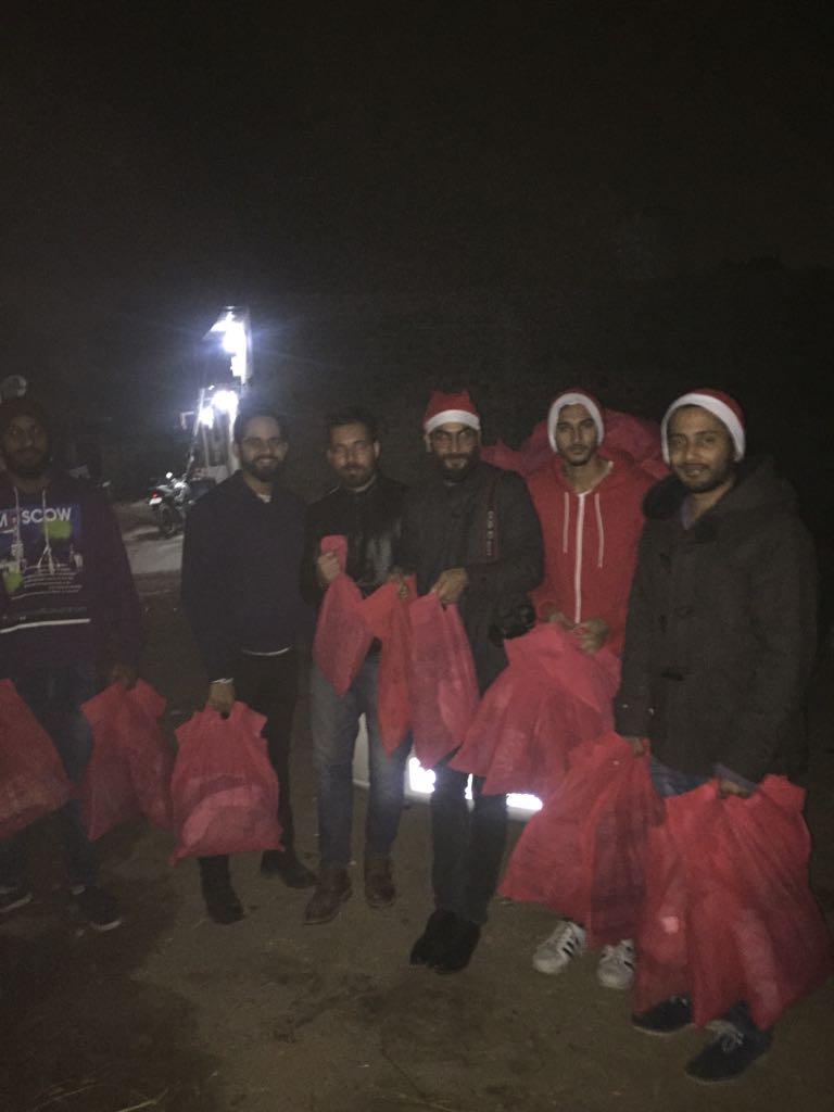 ichhango's tweet photo. Our team shares a vision that whatever we do for ourselves alone dies with us; what we do for others and the world remains immortal. We are doing our bit, are you ?
#WCD #WinterClothingDrive #Humanity #Winter #Ichha #NRC #AboutHumanity #Distribution #Chandigarh #Kishangarh https://t.co/65620f85xA