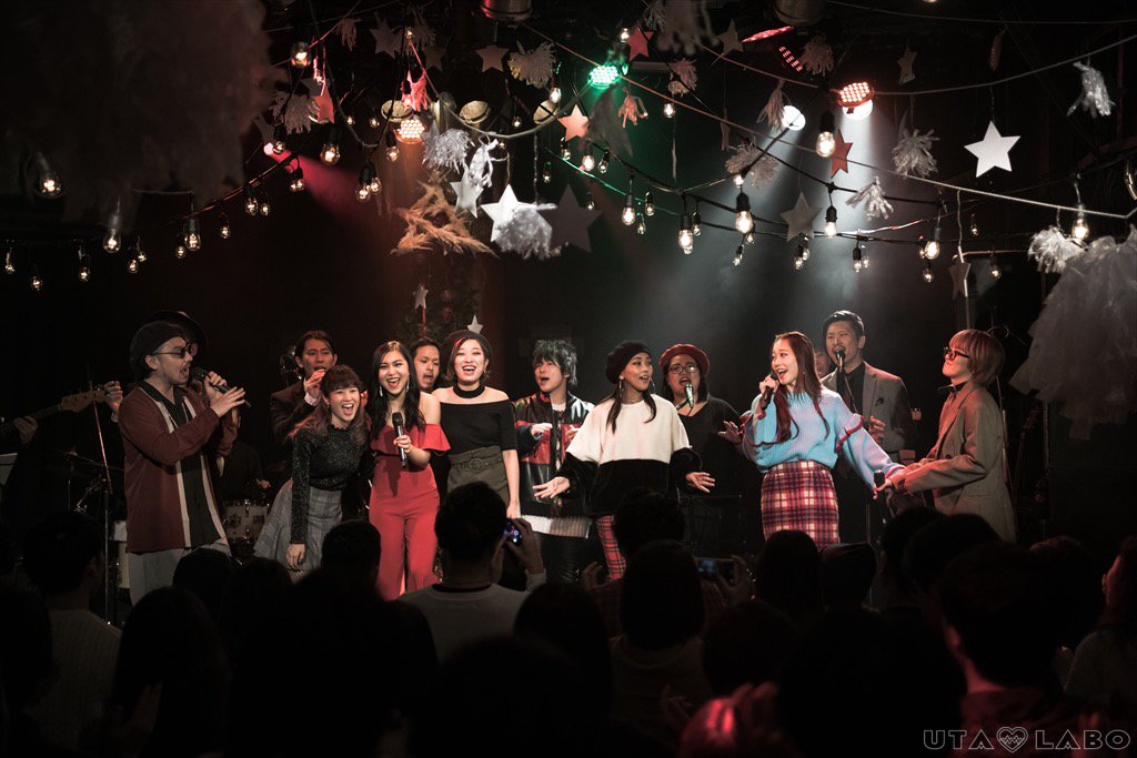 utalabo's tweet photo. 皆さんに、1日遅れのメリークリスマス☆

【ライブレポート】「VUENOS X’mas LIVE 2017」
https://t.co/CdSg0nmxXY #ブエクリ #今年も大盛況 https://t.co/ikoPeug99d