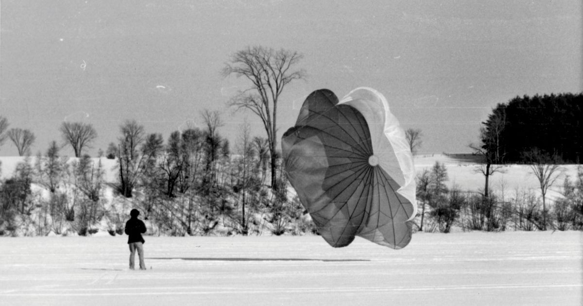 MagazineofMaine's tweet photo. Snowkiting, as the practice is known, didn’t really catch on until the 1980s, but at least one boy at the Good Will campus for underprivileged youth, in Hinckley, was ahead of the curve. https://t.co/dbPYJivTaN https://t.co/kRvPpbYvrH