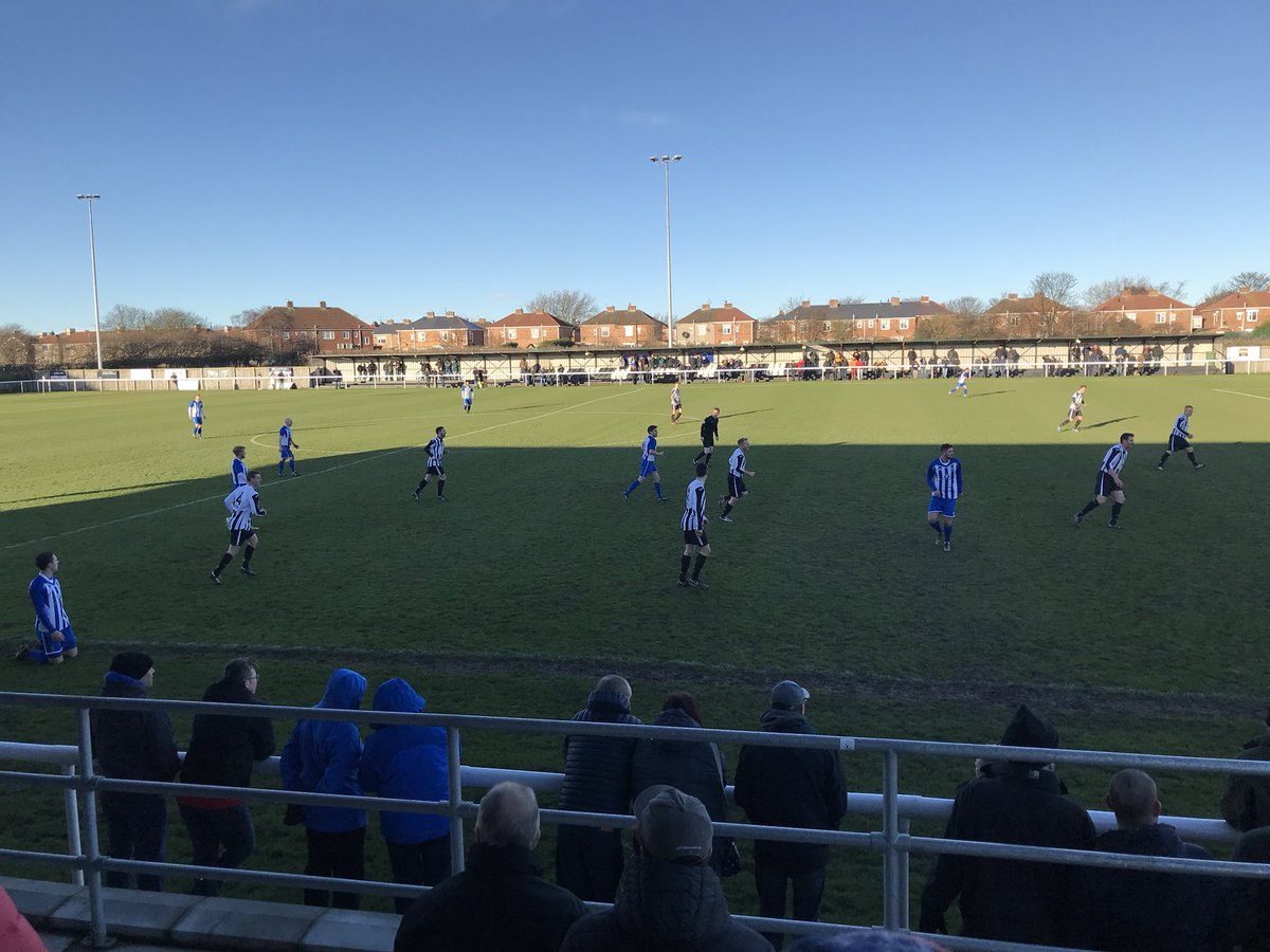 pipes6's tweet photo. Boxing Day “Derby day “ Ashington v @MorpethTownAFC  . Great game and great day. Cracking set up @IanLaveryMP #NonLeague #nonleaguefootball https://t.co/iQ8BxYEqBQ