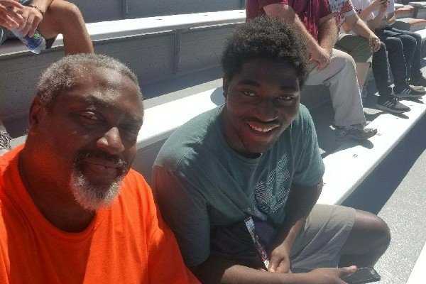 MRDEAN1219's tweet photo. Please support my GoFundMe campaign: https://t.co/01tRpXgYlU @gofundme https://t.co/1dOH0iwmvP