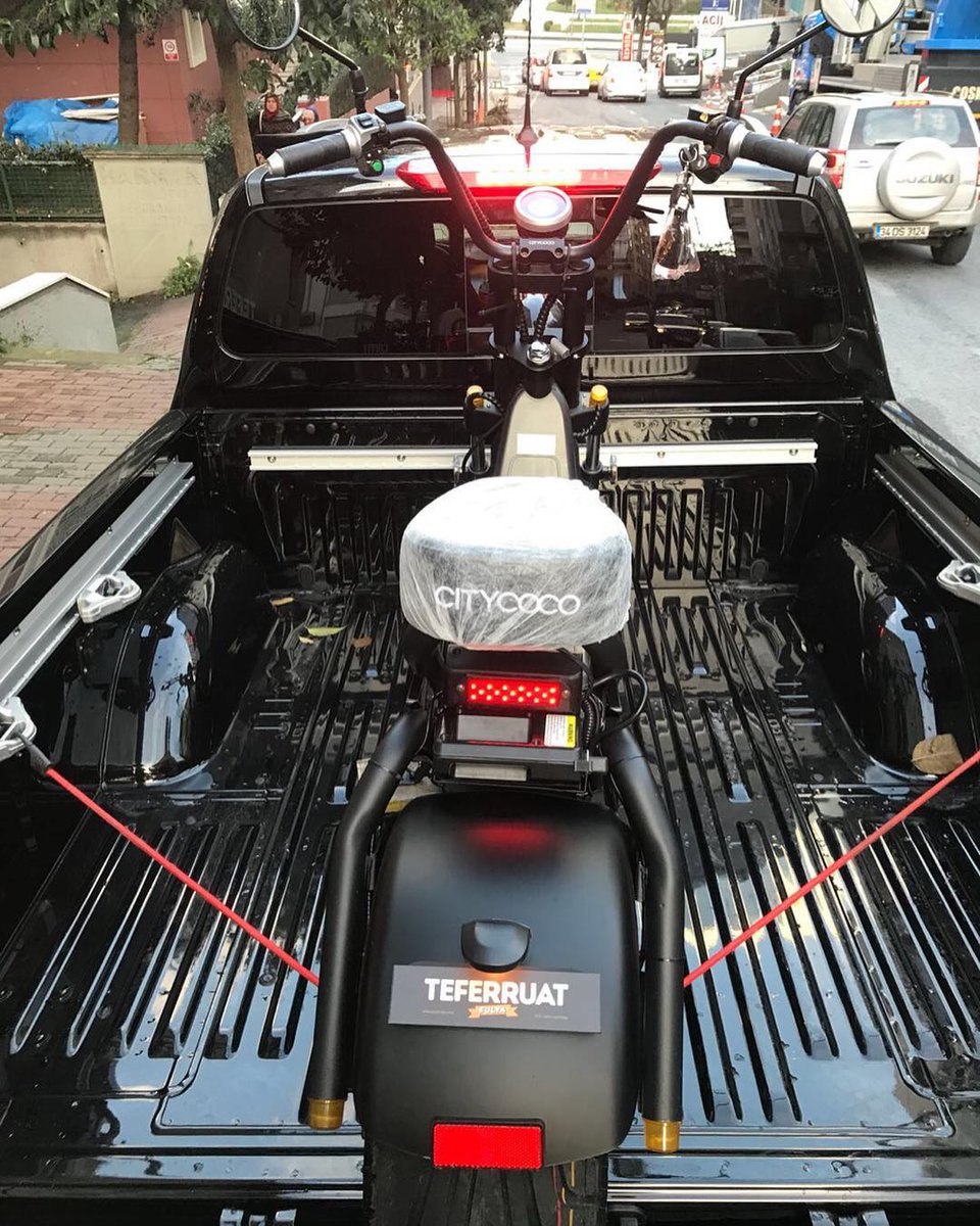 Yeni servis aracımız Mercedes Benz X-Class’ı bize sağlayan Mengerler Kocaeli’ye sonsuz teşekkürlerimizle 🙏🏼
 Doğa dostu City Coco elektrikli scooterlarınız artık Mercedes güvencesiyle kapınıza kadar teslim! 📦😊