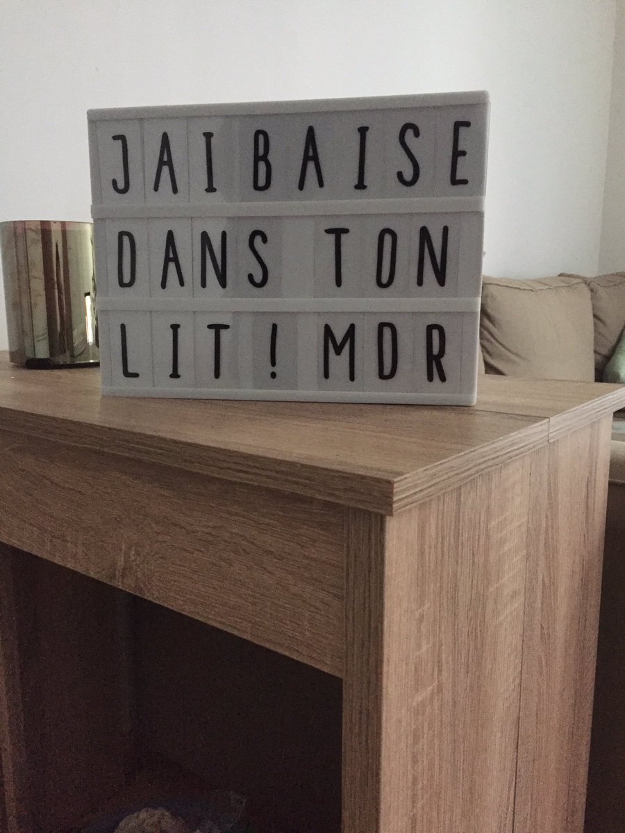 Joul Relay Pa Twitter On M A Offert Une Lightbox A Noel J Ai Laisse Un Message D Amour A Ma Coloc Qui Rentre Vendredi Sur Une Idee De Cptnbarberousse Elle Va Vite Plus En