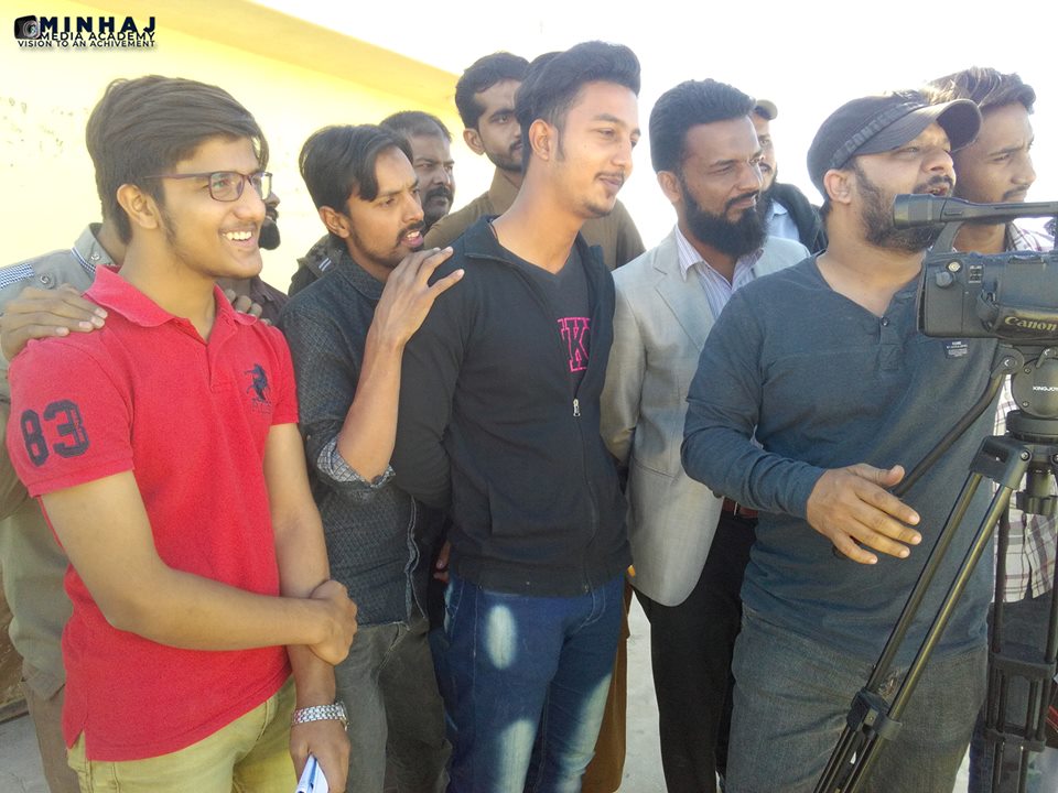 MinhajAcademy's tweet photo. Workshop "Camera &amp; Lighting" Outdoor Practical Session #MinhajMediaAcademy https://t.co/hxOQkilQuh