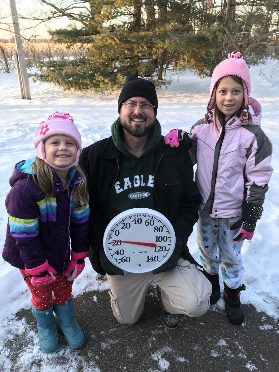 MagisterAdams's tweet photo. The third clue for @weeklymap is up https://t.co/rp04SlgwxA and you can see in MN, we are deprived indeed. https://t.co/f6Dze0y4B1
