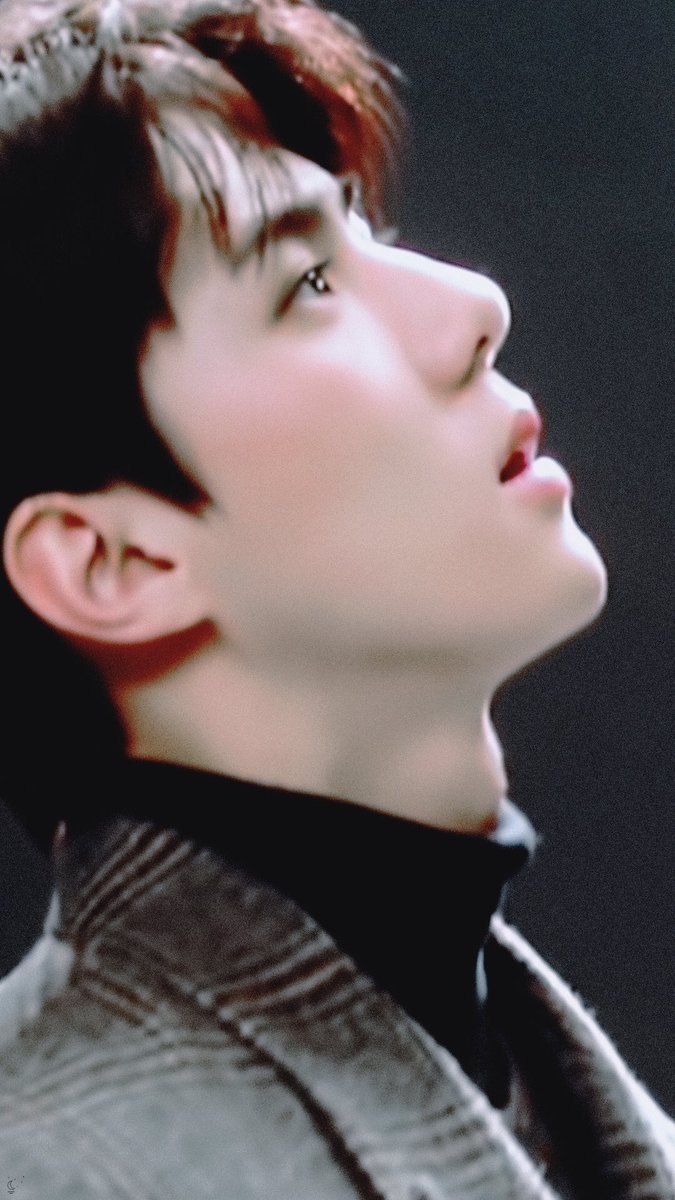 Oohsehungifs's tweet photo. cr.semper_simbul https://t.co/vzUFGc5gFT