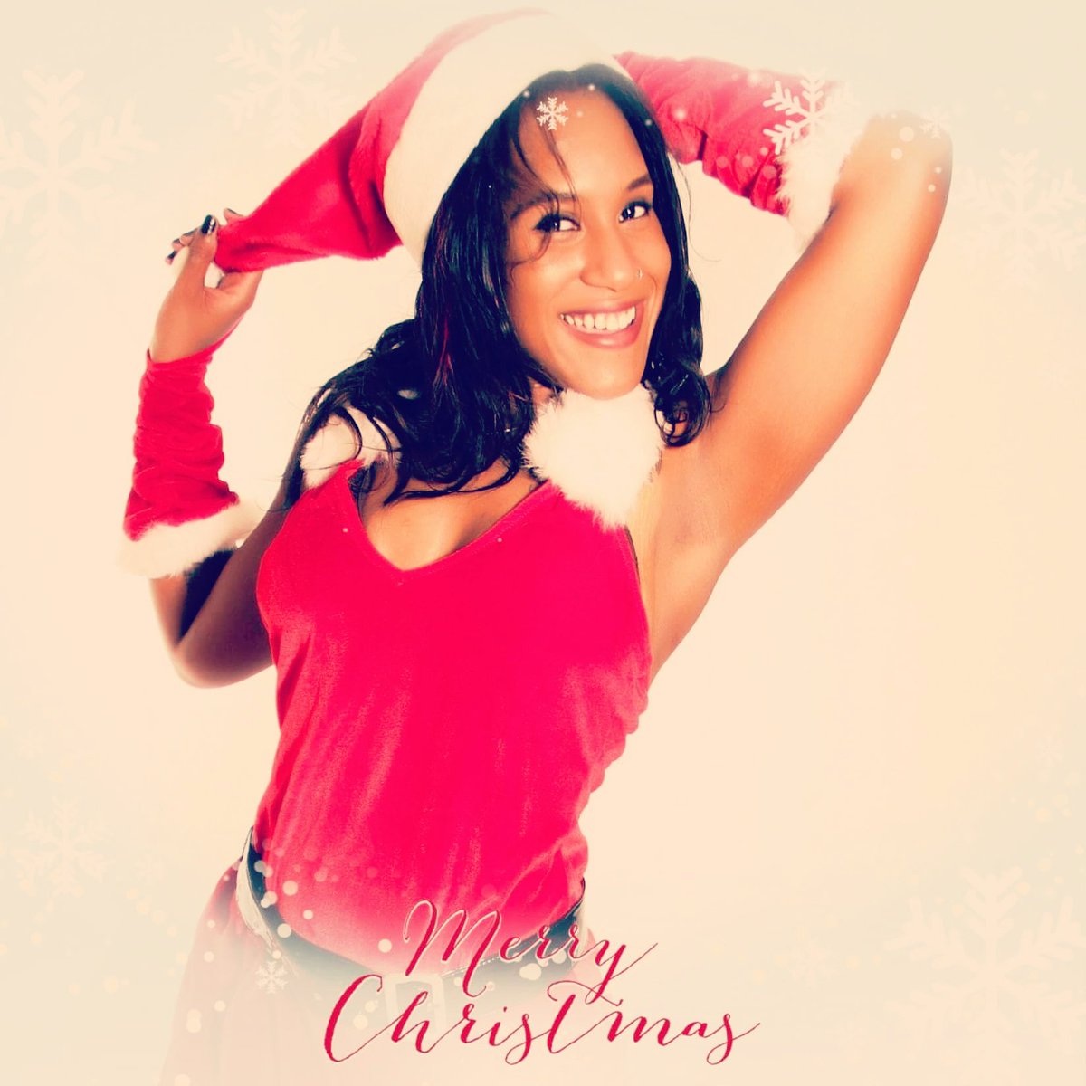 amazonayesharay's tweet photo. #MerryChristmas
🙊🙉🙈👻
Always #livetobedifferent #deadliftdiva
ONLY English🇬🇧 rep for the #MaeYoungClassic
#AyeshaRaymond
#wwe
#wwenetwork
#livetobedifferent
#fitness
#lotsc
#FlexFoodApp
#TeamFlexFood
#selfbelief
#headbanding4life https://t.co/XnHSM2LaG5