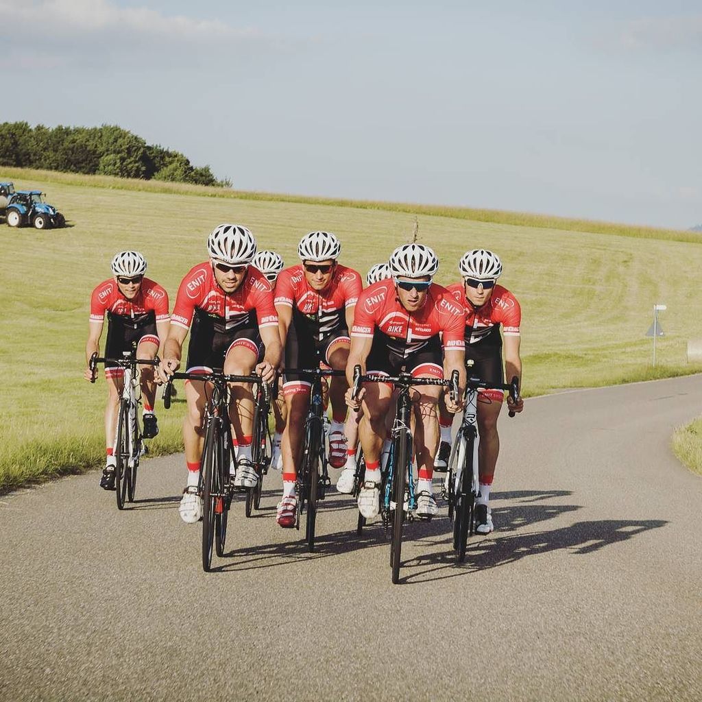 ENITRacingTeam's tweet photo. Merry #christmas!! And good luck&amp;fun with #festive500 to all the #cyclists currently out there ;) That's our #photooftheday during the shooting with @schnslnd in june this year at #schoenberg #loveit. Have a look at our new #2018 calender on our Facebook… https://t.co/pqzK4fTi09 https://t.co/yKlpBR0c2e