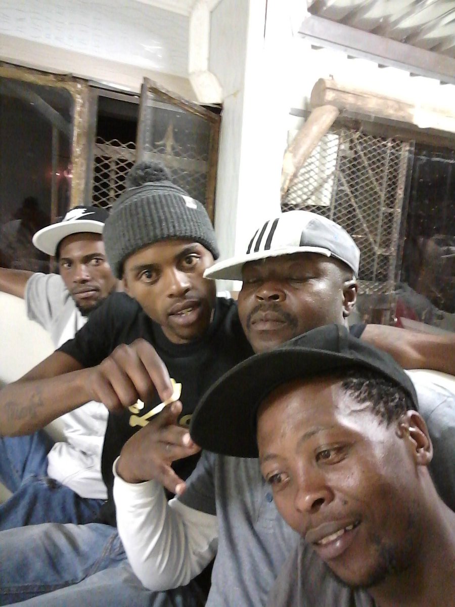 One2zone1's tweet image. The other day after our performance at club pinnacle.
#OurMusic
#HustleEnamandla
#One2zone