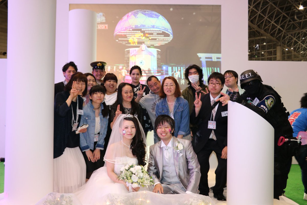 過酸化水素水 On Twitter 2017年自分が選ぶ今年の4枚 ニコニコ超会議in超結婚式 巡さん Megree7 ニコニコ町会議でシヴァ Shivashin1127 さんに撮ってもらったやつ 橋本みのあるお写真 Photo By Maa4169 御縁が沢山ある一年だった 来年も沢山の思い出と沢山の