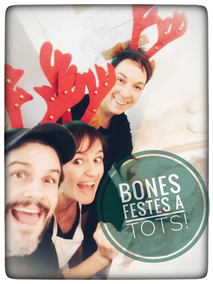 Felices fiestas a todos! Salud y buen pan!