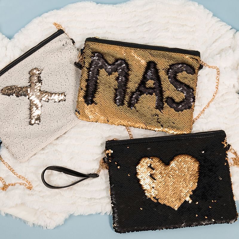 FASHION5_de's tweet photo. Frohe Weihnachten euch allen!
#christmas #xmas #heiligabend #christkind #geschenke #feiertage

Die Tasche gibt's übrigens hier: https://t.co/gGO7g07HMp https://t.co/ECuJWRNKgS
