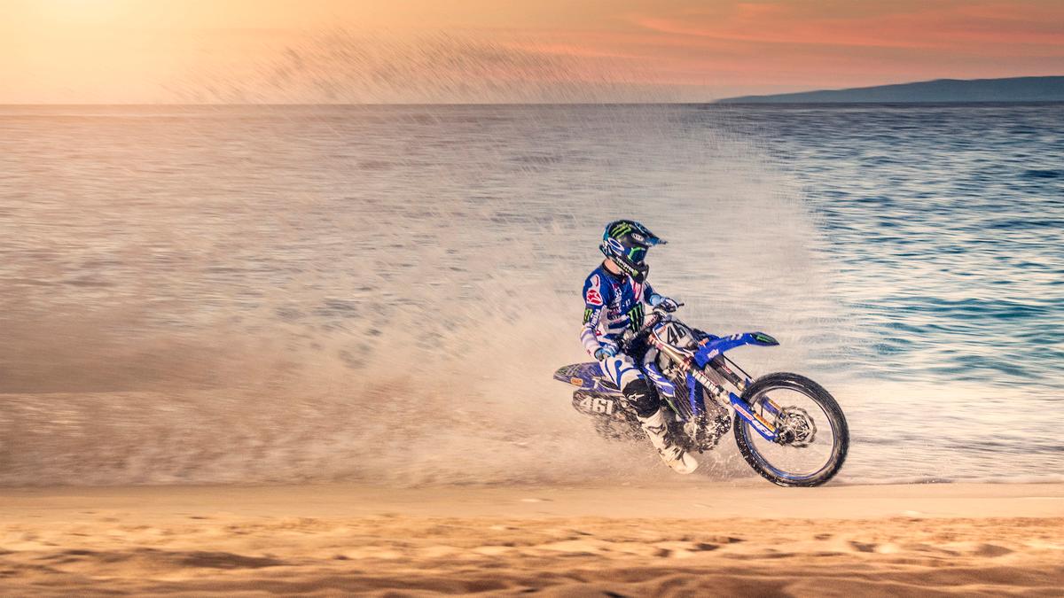 MonsterEnergy tweet picture