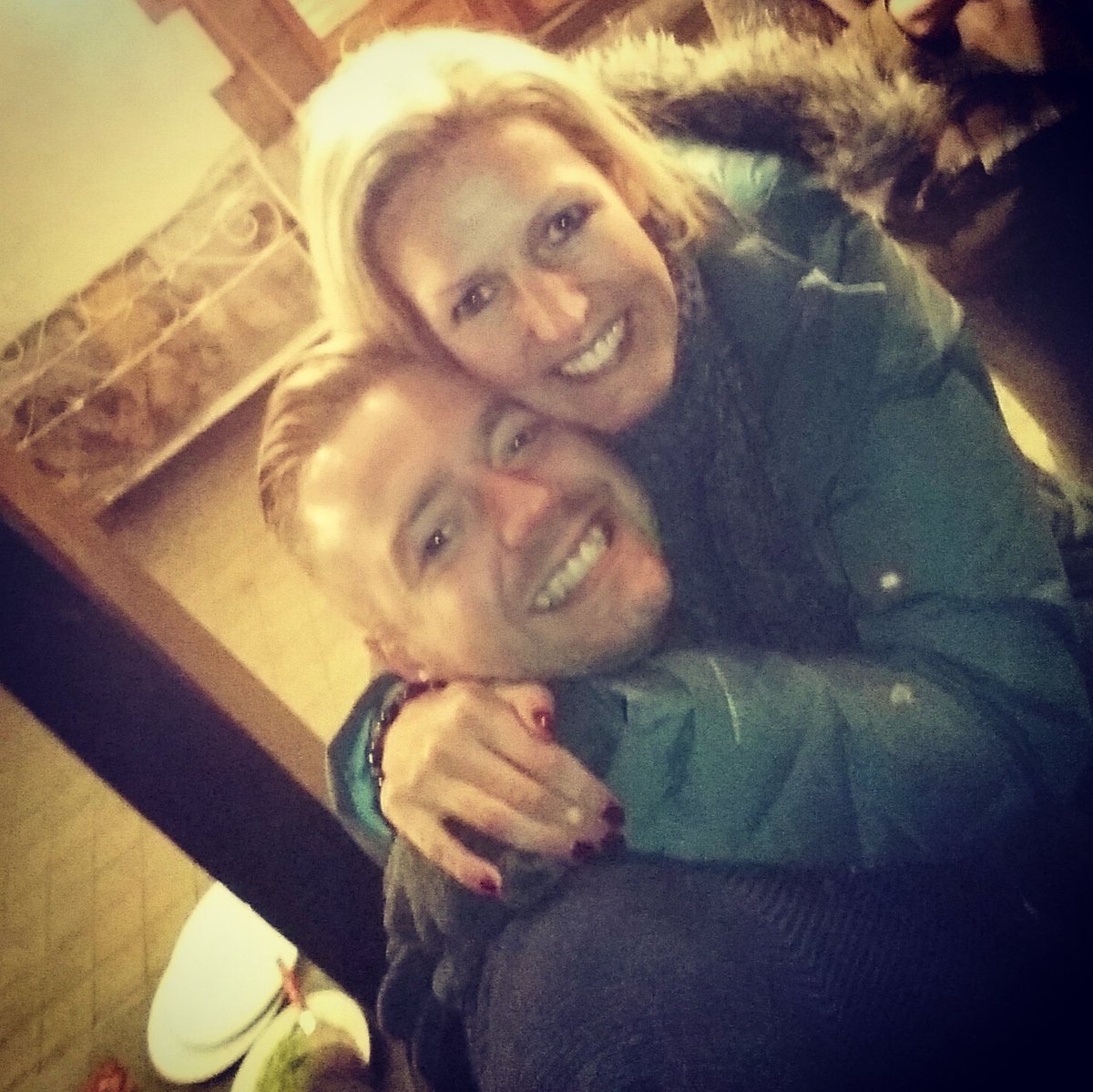 veerle_vde's tweet photo. We both wish you all A Very Merry Christmas!!! Enjoy this most wonderful time of the year! ❤ #Merry #Christmas #Enjoy https://t.co/Z9W6HCyT7Z