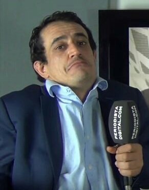 Proscojoncio's tweet image. -Hijo, no llegues muy borracho para la cena.
-