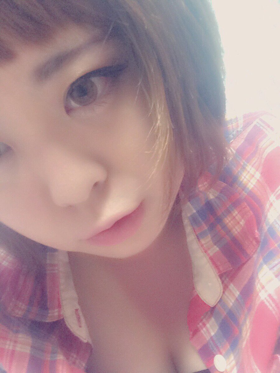 nee_t__rn's tweet photo. オン眉(過去画)
#クリスマスとは https://t.co/G1KtIIeJBP