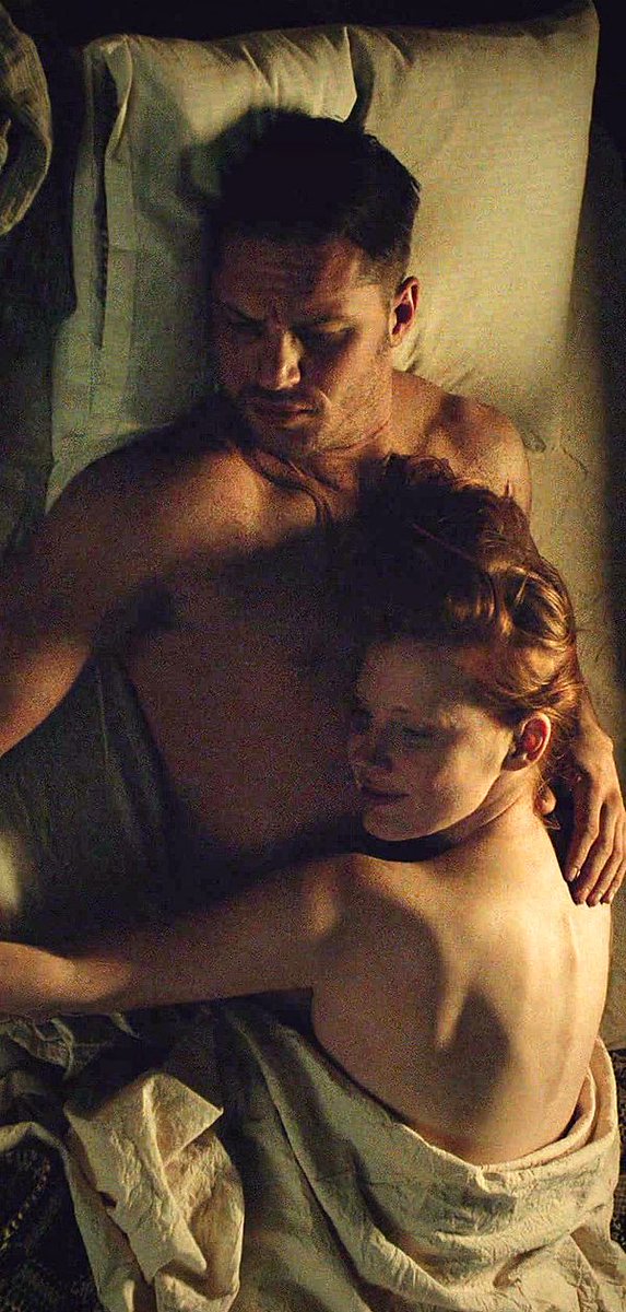 • @iSadisticHound •