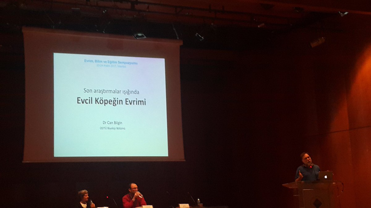 6. Evrim, Bilim ve Eğitim Sempozyumu’nun son konuşması! Can Bilgin'den Evcil Köpeğin Evrimini dinliyoruz. <a href="/evrimsempozyumu/">Evrim Sempozyumu</a> #EvrimYoksaBilimDeYok