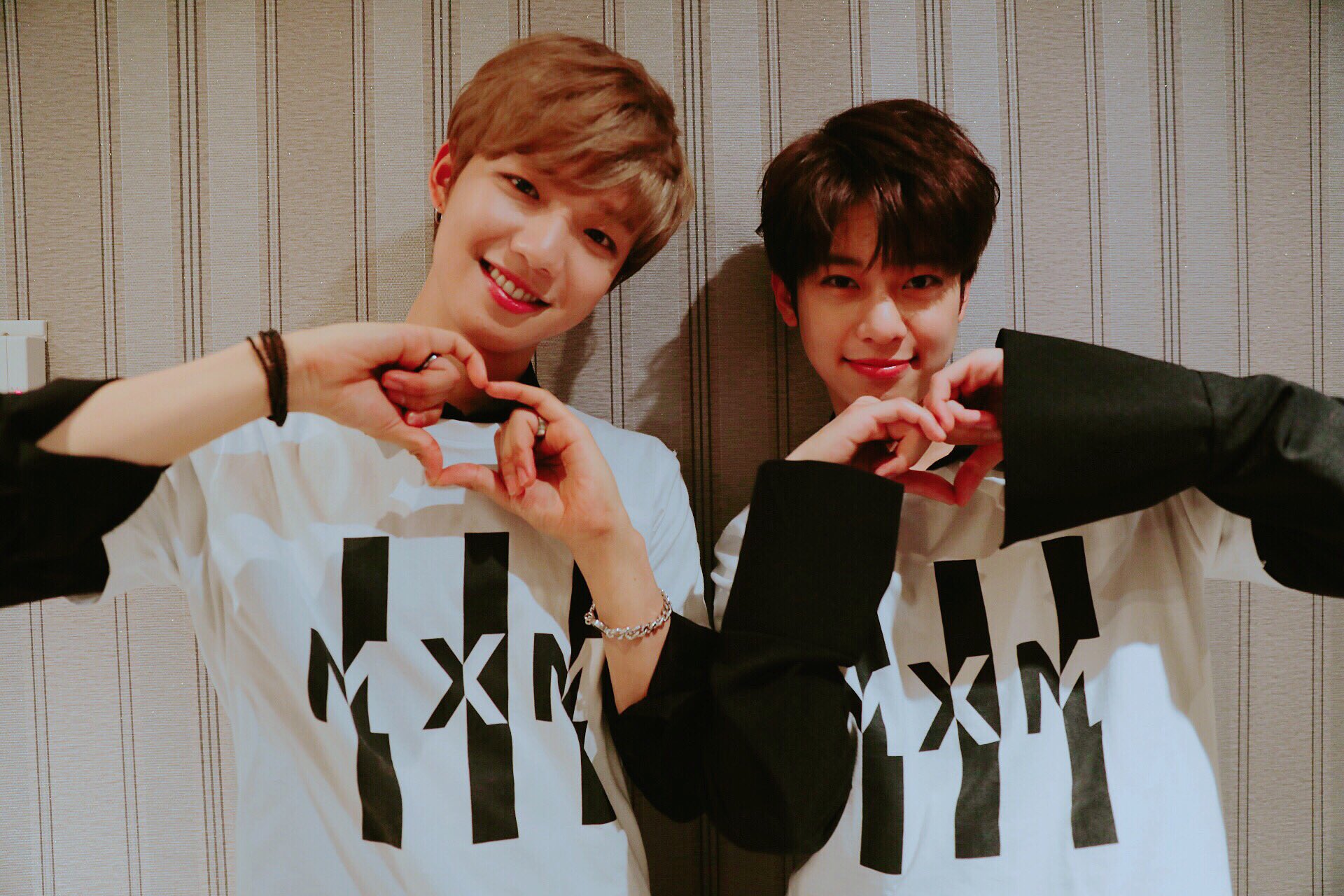 DR0PdXcUIAAQfag.jpg:orig