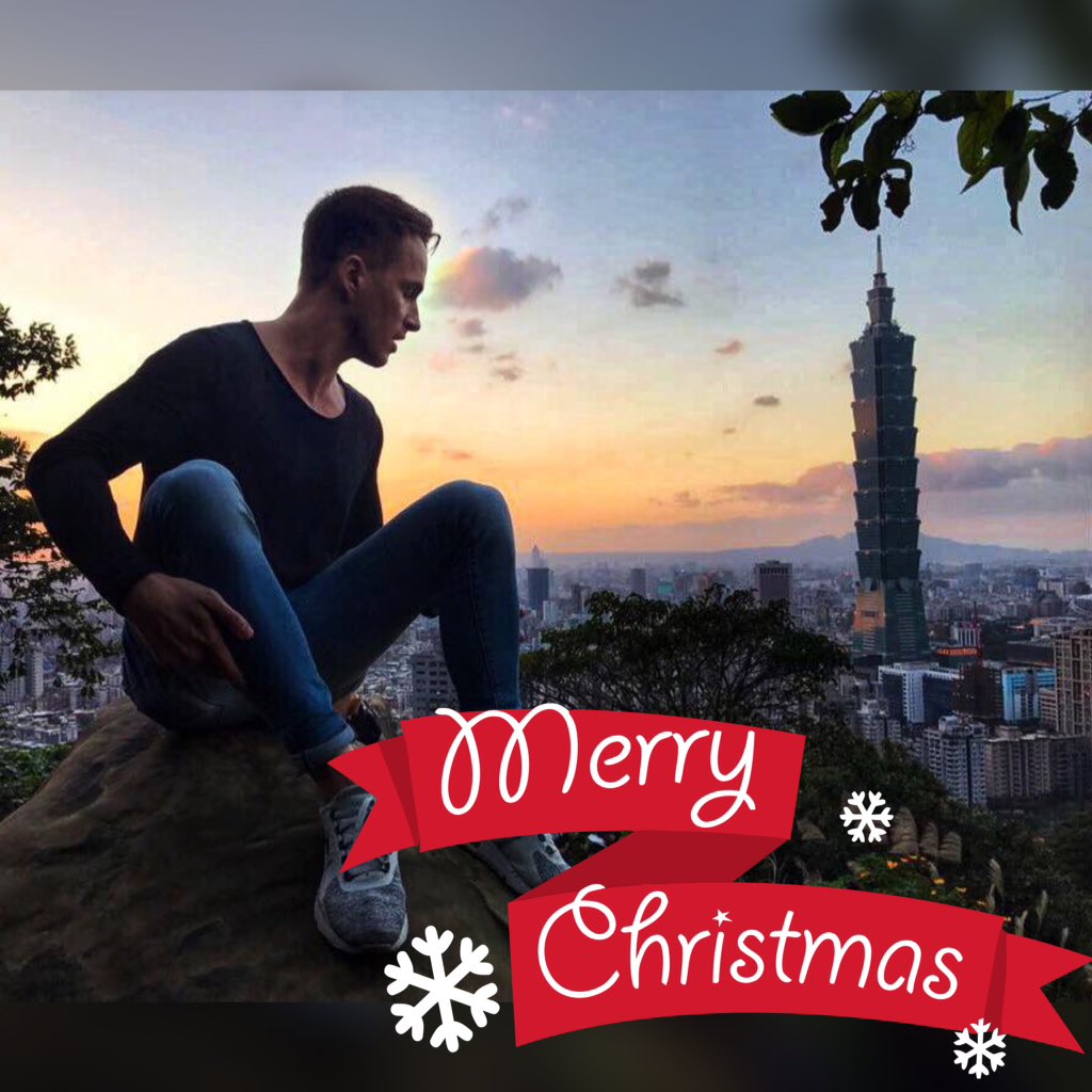 DANNICFansVzla's tweet photo. Merry Christmas Dannic Family ❤️❤️❤️❤️@dannic thanks for your music, you're the best ❤️ https://t.co/waJAplwTYj