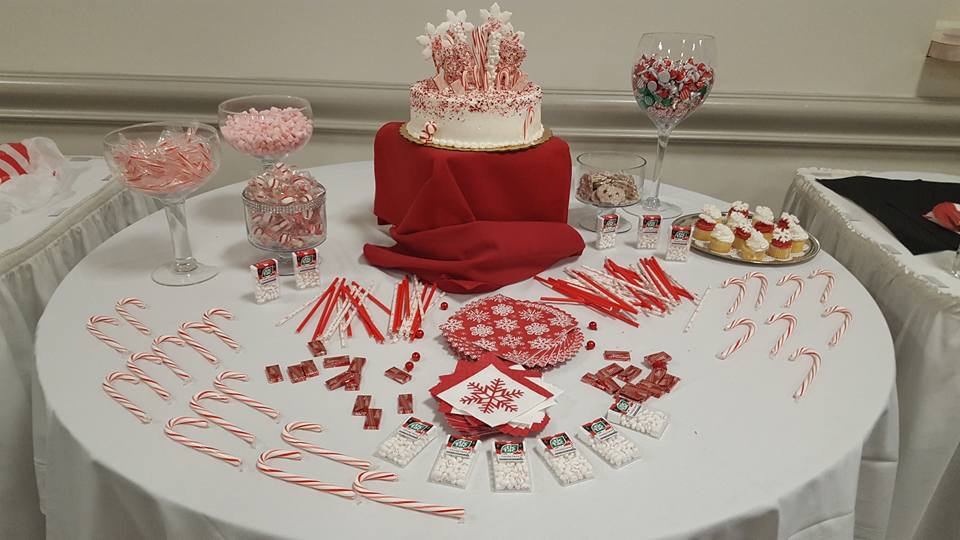 MiddletonHall_W's tweet photo. Middleton Hall Peppermint themed Christmas Party https://t.co/kzMiqZLFII