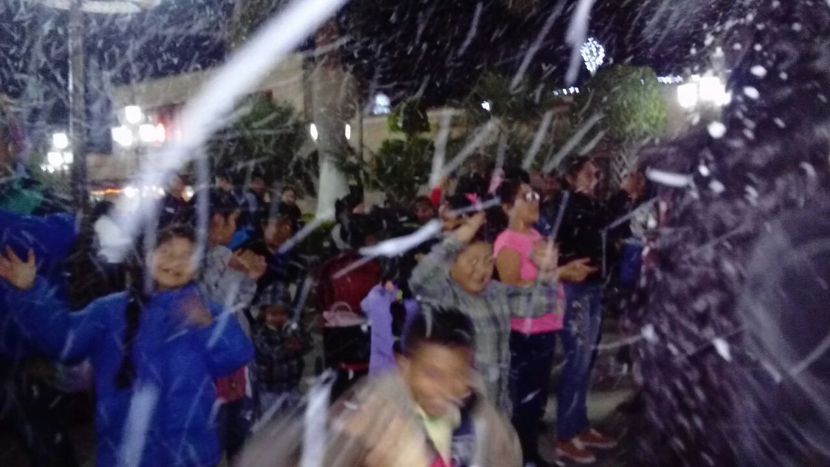 Festejando estas fechas con nuestra gente de Atlatlahucan, Morelos.

Gracias por la invitación 
#HagámosloNosotros