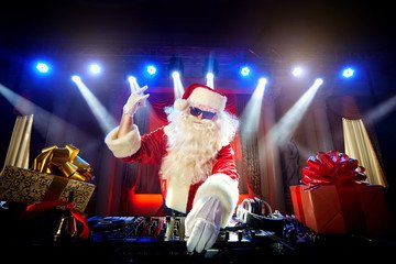 Merry #techno Christmas!
