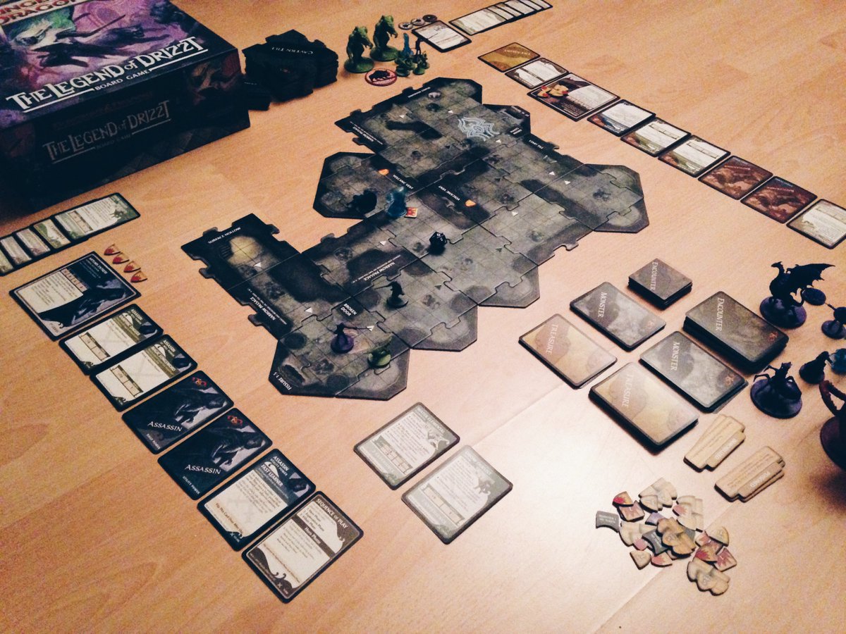 PhilippSiedler's tweet photo. Merry Drizzt-Mas everyone! #dnd #boardgames #drizzt #legendsofdrizzt #ChristmasEve #HappyHolidays https://t.co/qtvG8ksqEh