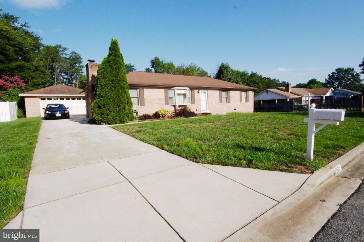 KWThompsonGroup's tweet photo. Charming 3 BD/ 2 BA in BRANDYWINE has a lot to offer. Call/text/DM me for info.  https://t.co/eck40a1JfJ https://t.co/g33a7NeVtG