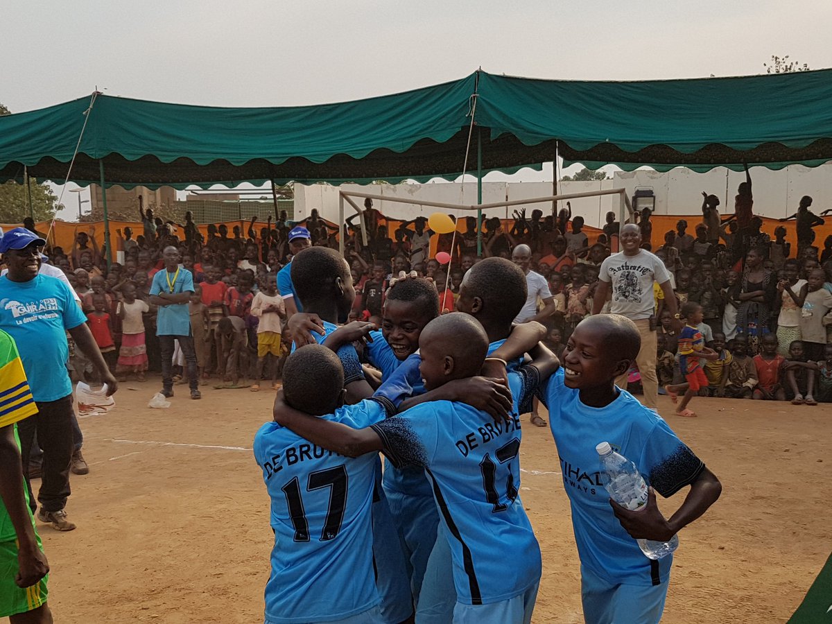 diallo_un's tweet photo. Plus de 800 endants ont célébré le temps des fêtes avec @UN_CAR @Kaga_Bandoro https://t.co/JzGWsCXcFK https://t.co/fcMrDOUg79
