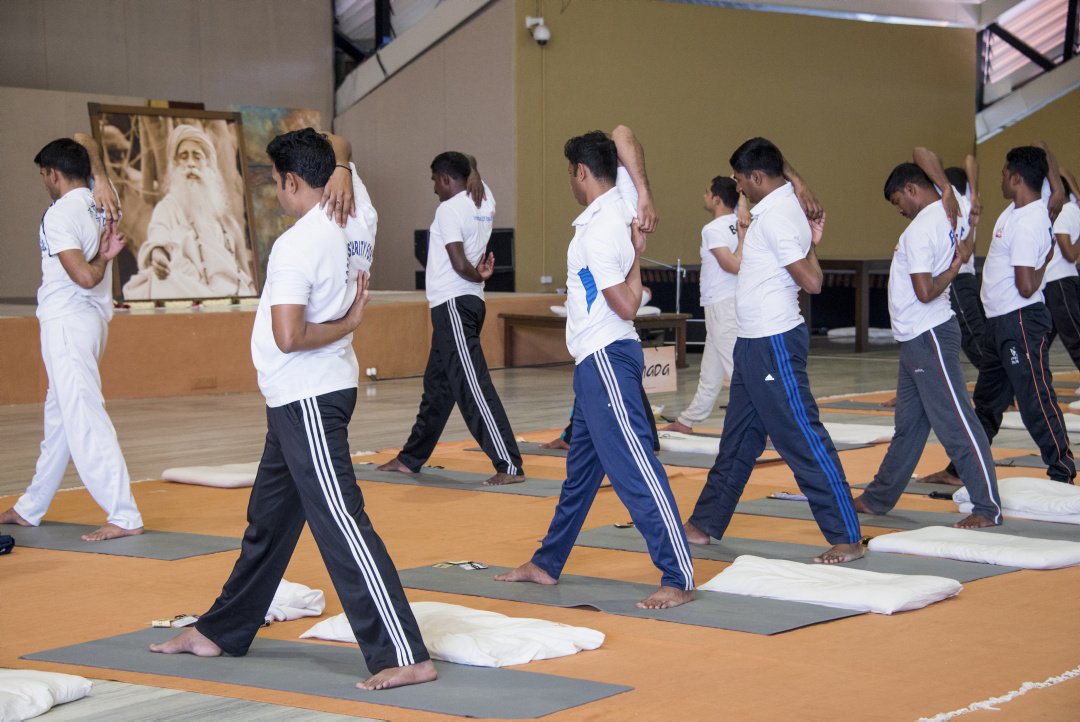 Sadhguru tweet media