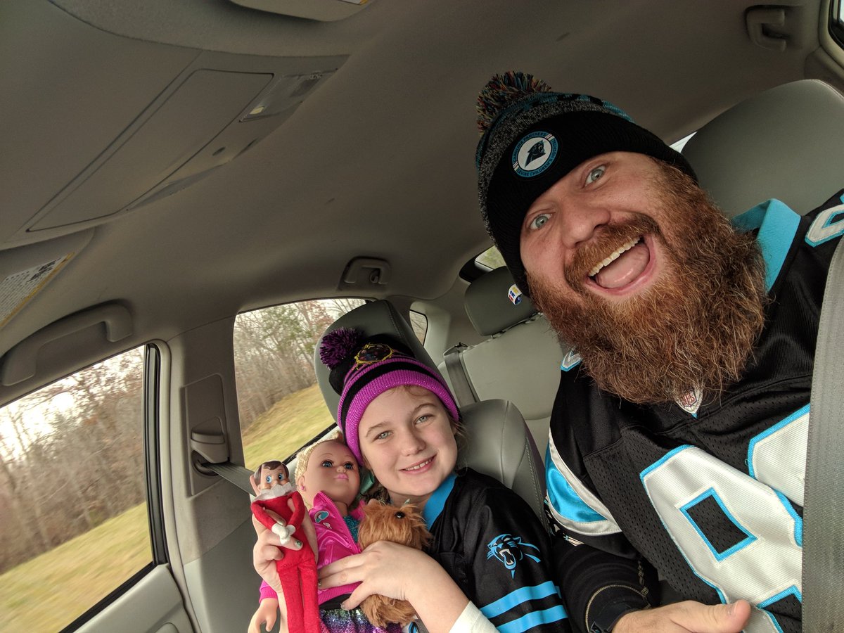 jmauney2010's tweet photo. Headed to the game!!!  #GOPANTHERS https://t.co/9ONhfNk2Nw