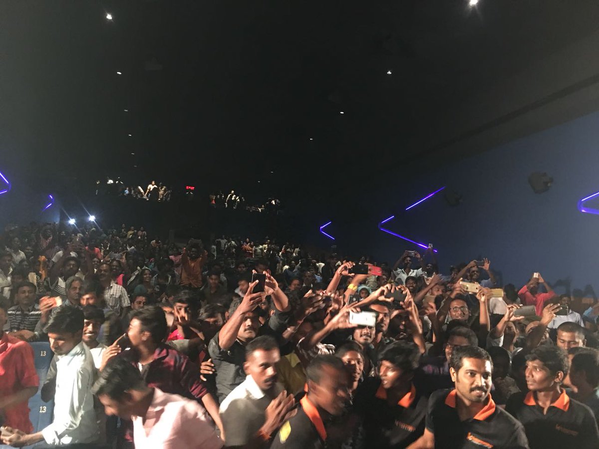 skycinemas's tweet photo. All shows housefull at Coimbatore
#SantaAtCoimbatore
#SPPR #SPPRRunningSuccessFully #SPPRMassHit https://t.co/B0JQClt8j8