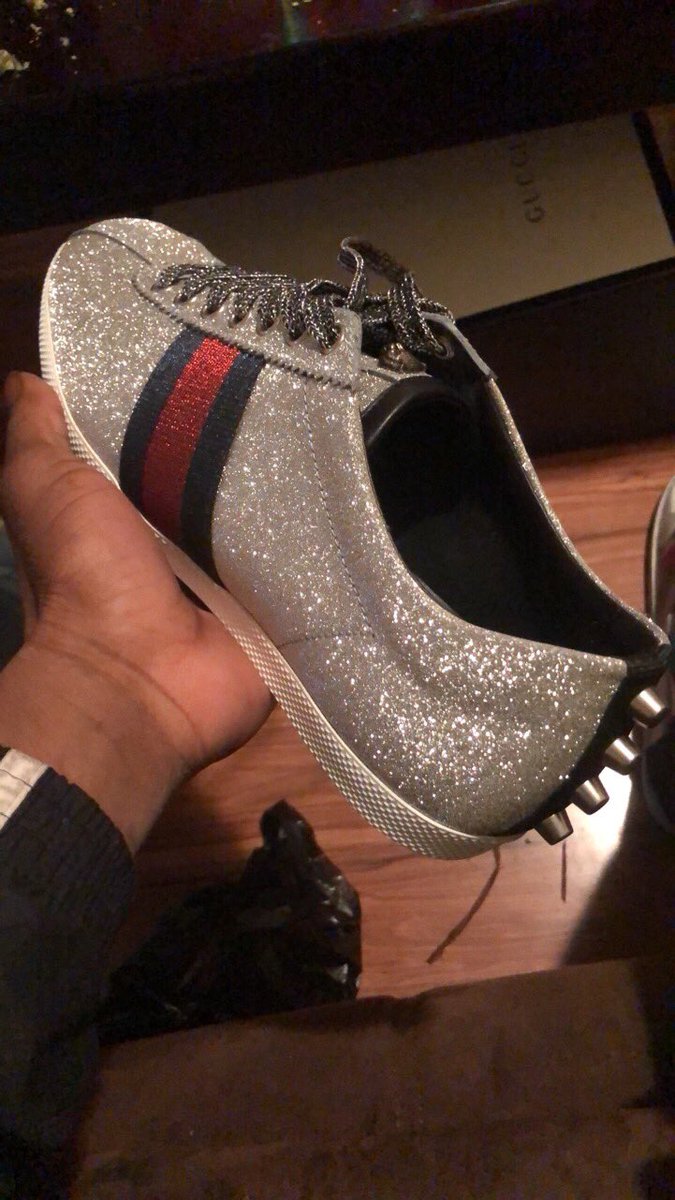 SheLoveVorrye's tweet photo. Got me n my baby some for Christmas 💪🏽 https://t.co/TxX1IaEYxS