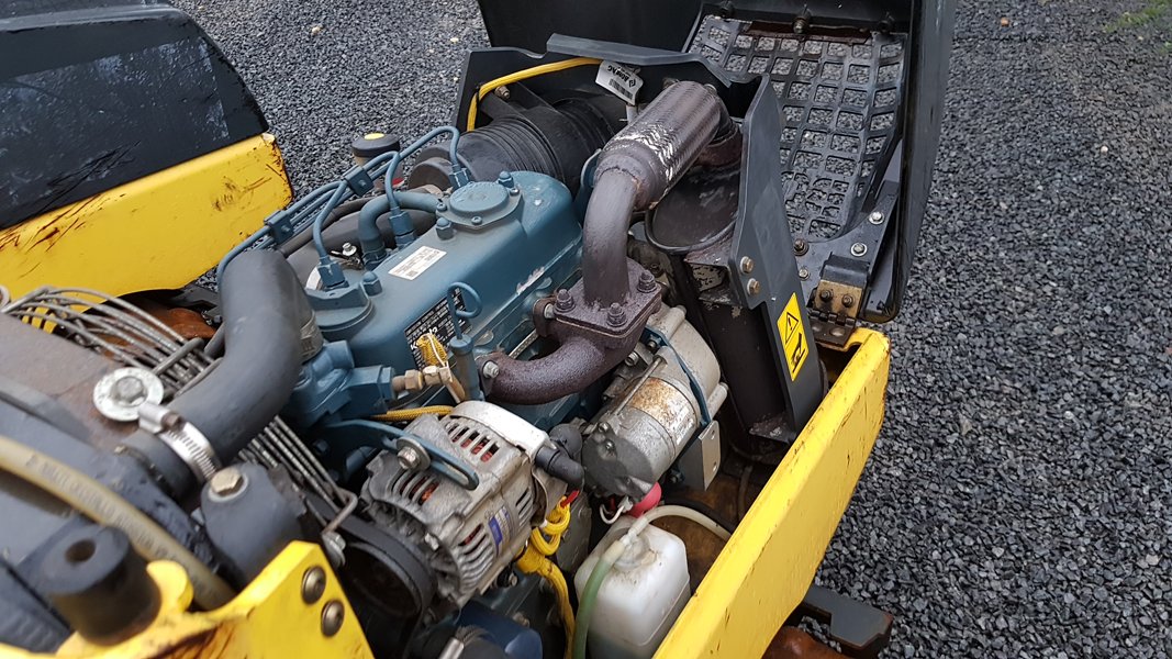 itogermany's tweet image. Mehrzwecjverdichter zu verkaufen Bj 2012 Gewicht 1500 Kg #Diesel Motor ito-germany.de/kaufe-verkaufe… #Bomag #Grabenwalze