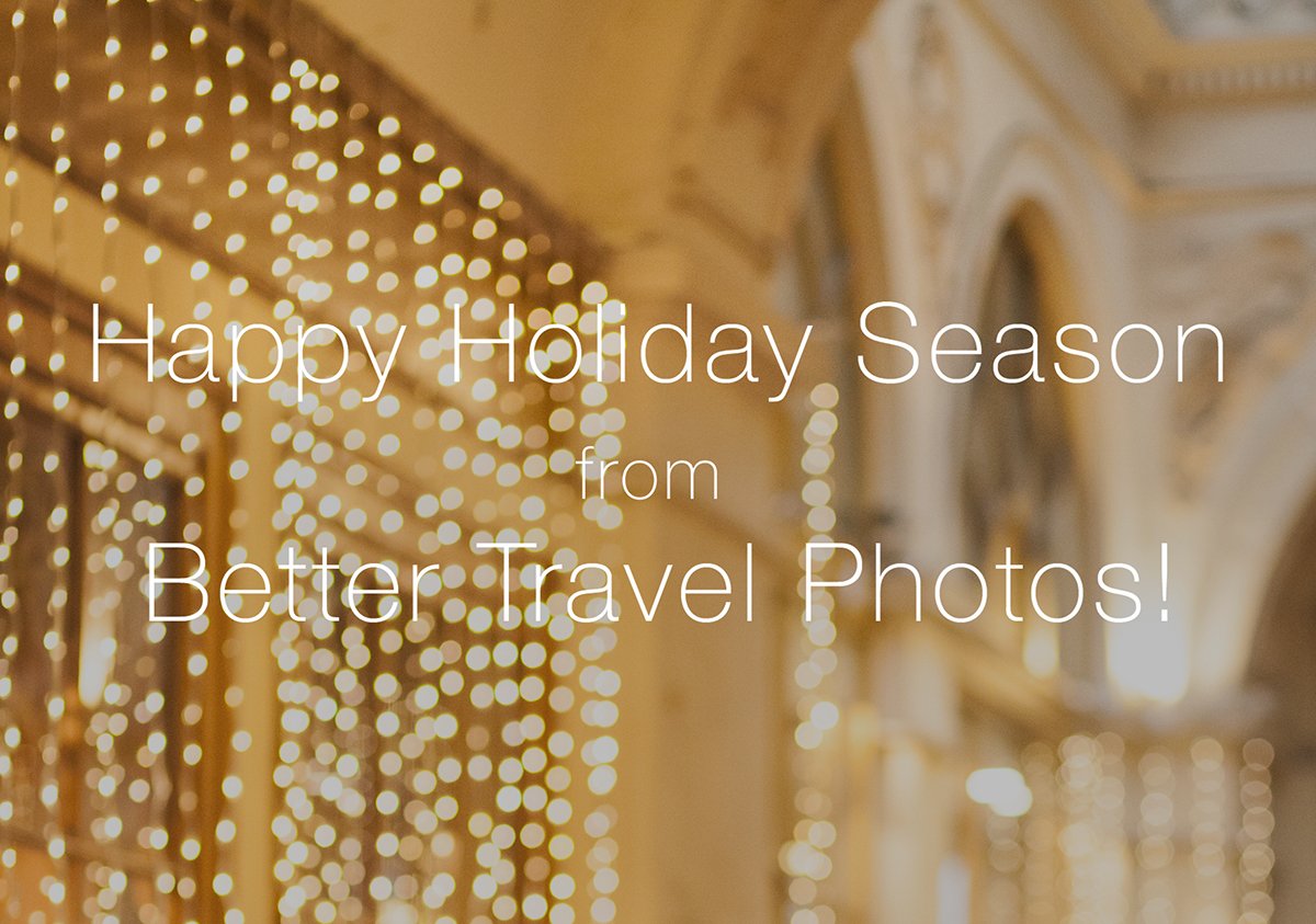 parispics's tweet photo. #MerryChristmas #HappyHolidaysSeason #HappyHolidays2017 
#BetterTravelPhotos https://t.co/pJngea46Ov