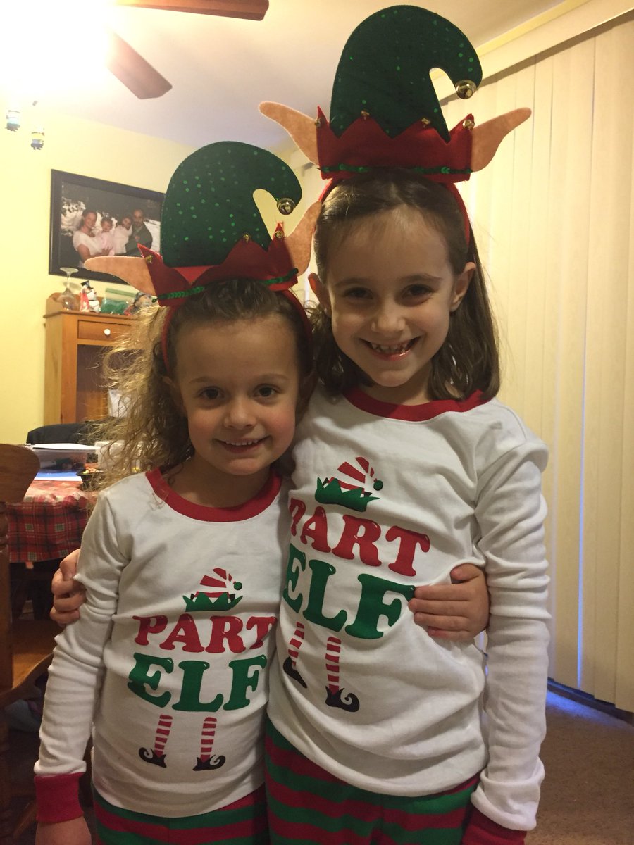 ThePrattPack4's tweet photo. Do they look ready or what?! #BringOnSanta #WeAreOnTheNiceList #MerryChristmas https://t.co/DTPCYsSIuz