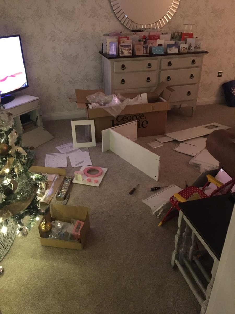 Robswanton26's tweet image. Kids in bed.......and so it begins 🛠🔧🔩