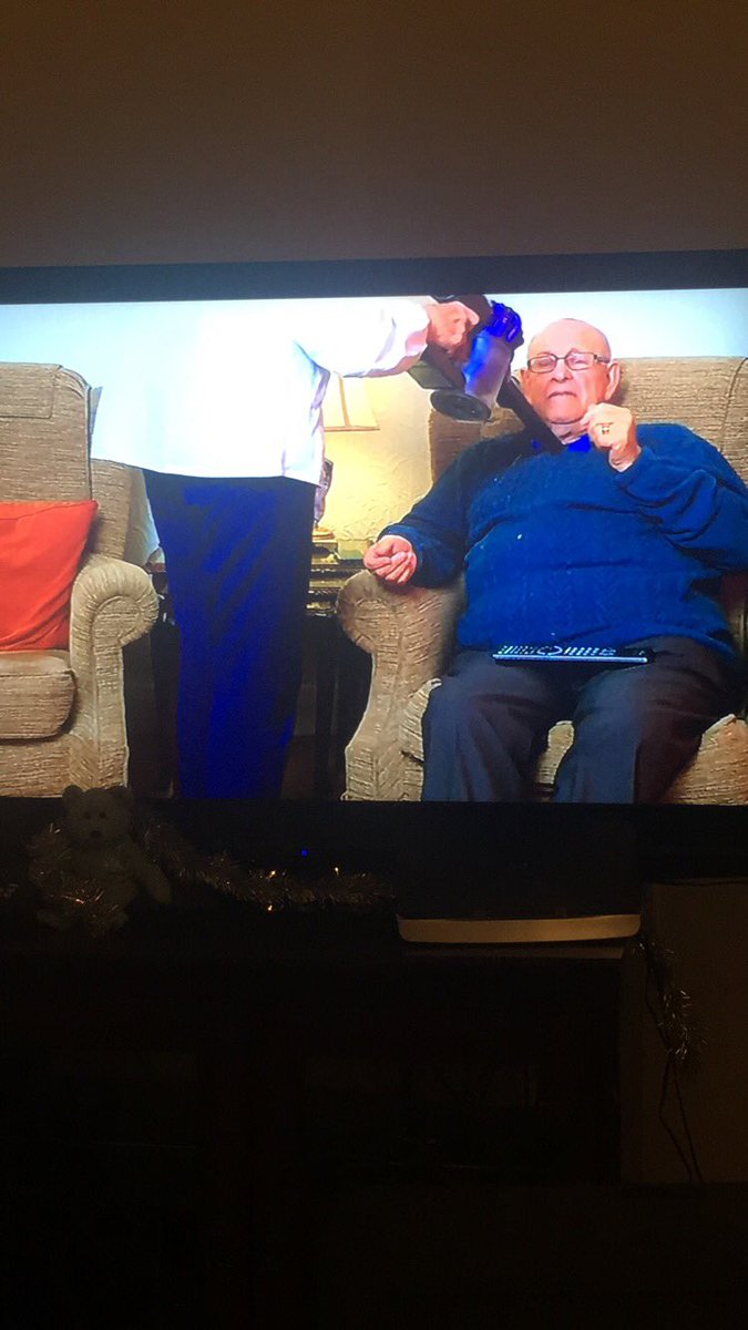 Miss_Wils's tweet photo. Very sad news so close to Christmas prayers and thoughts with his family 💕 #goggleboxleon #RIP https://t.co/rZqtGybbGA