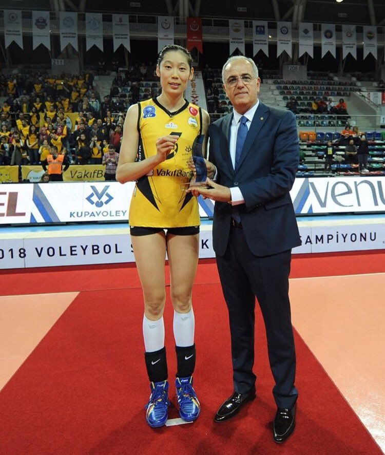 MVP ! <a href="/zhuting1129/">Zhu Ting🏐</a> #vakifbanksk 💛🖤